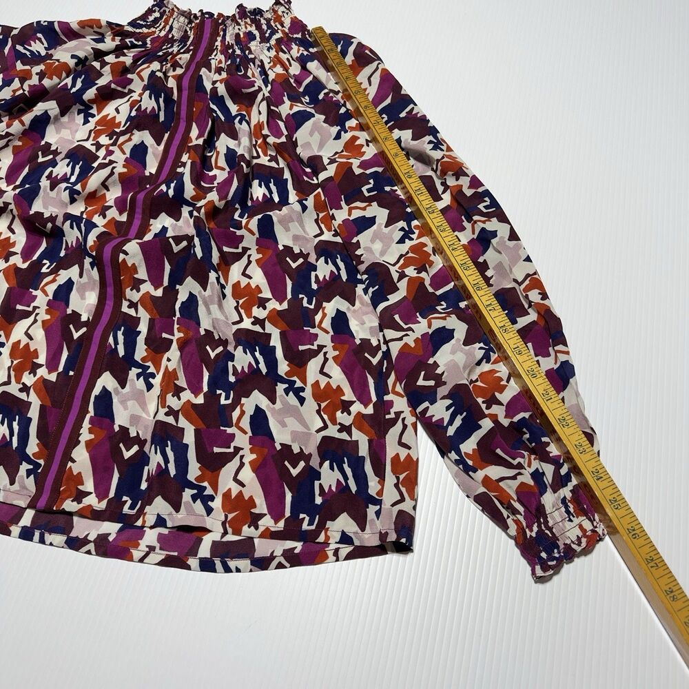 Rungolee Silk Blouse Size S Abstract Print Smocked Neck & Cuff Long Sleeve Top - Picture 10 of 10